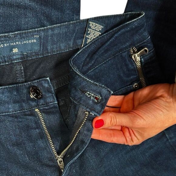 Marc Jacobs Dark Carbon Low Rise Skinny Zipper Detail Denim Jeans - Picture 11 of 11